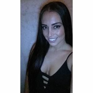 Meet your Posher, Edona